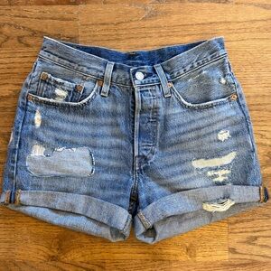 Levi's 501 Long Distressed Jean Shorts Raw Hem High Rise - Medium Wash- Size 26